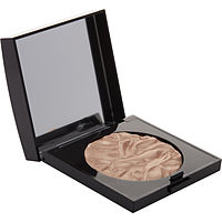 Laura Mercier