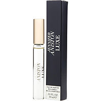 Jennifer Aniston Luxe