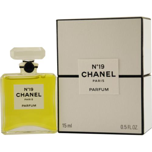 CHANEL 19 by Chanel