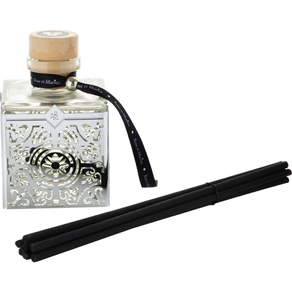 Rose Et Marius Une Escale Dans Les Calanques by Rose Et Marius, Home Fragrance Diffuser Refillable 6.8 oz
