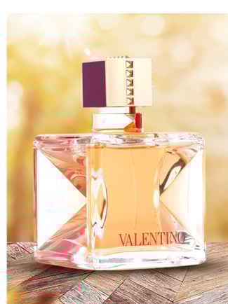 Fragrance bottle of Voce Viva Intensa