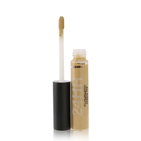 # nc40 (medium beige with golden undertone)