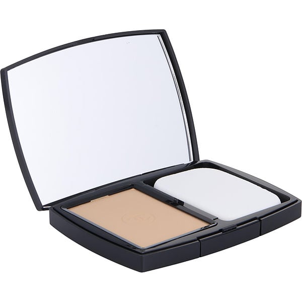 Chanel Ultra Le Teint Ultrawear All-Day Comfort Flawless Finish Compact Foundation - Br132