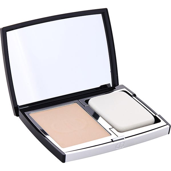 Christian Dior Dior Forever Natural Velvet Compact