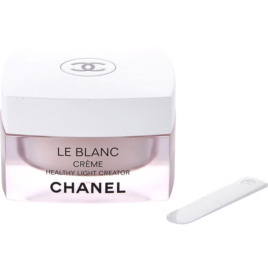 CHANEL Le Blanc Sérum Healthy Light Creator Revitalizing - Whitening -  Restoring Reviews 2023