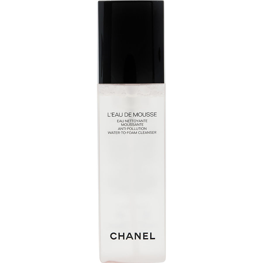 Chanel, L'Huile Cleansing Oil, Le Lait Cleansing Milk-To-Water & Le  Tonique Invigorating Toner: Review