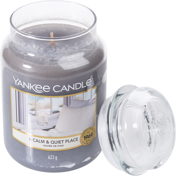 Yankee Candle A Calm & Quiet Place by Yankee Candle, Scented Large Jar 22 oz