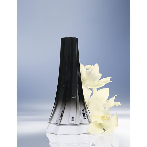 Christian Siriano People Are People by Christian Siriano, Eau De Parfum Spray 3.4 oz, image 3 of 3