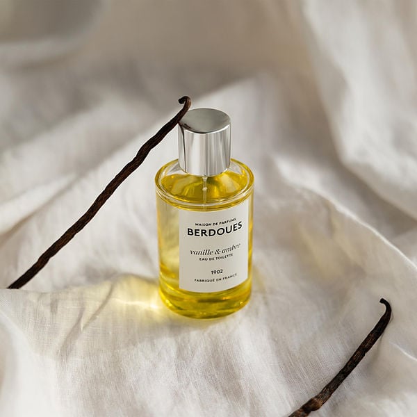 Berdoues Vanille & Safran by Berdoues, Eau De Toilette Spray 3.3 oz, image 2 of 2