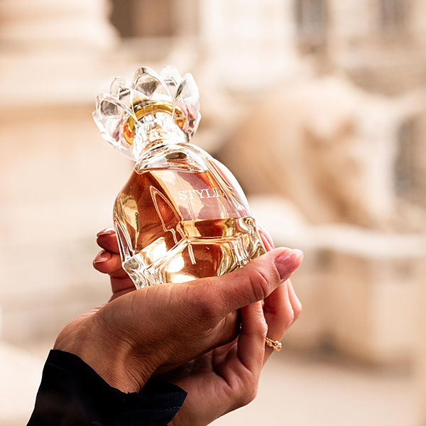 Marina De Bourbon Majestic Style by Marina De Bourbon, Eau De Parfum Spray 3.4 oz, image 3 of 3
