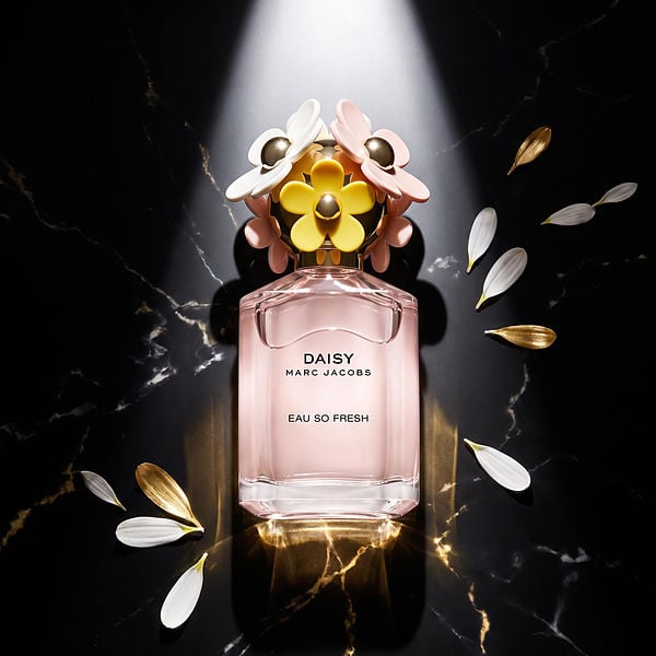 Marc Jacobs Daisy Eau So Fresh by Marc Jacobs, Eau De Toilette Spray 2.5 oz, image 4 of 4